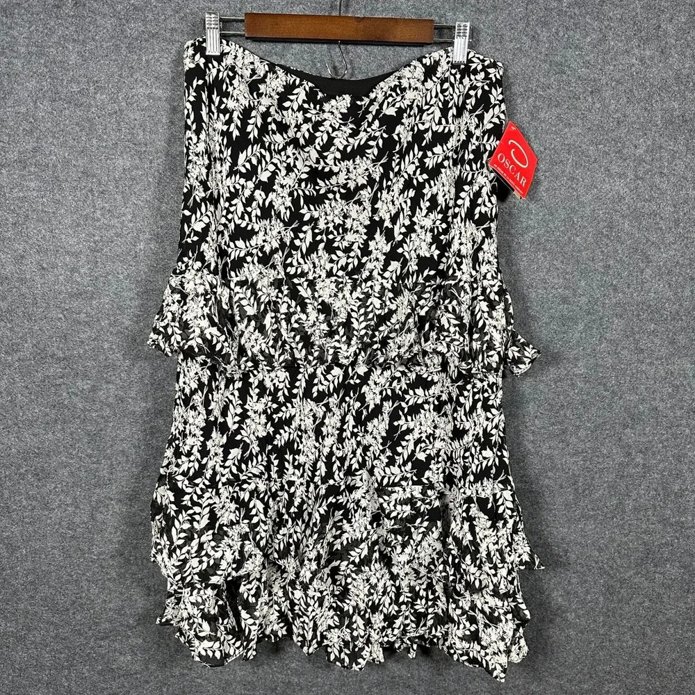 Oscar an Oscar de la Renta Company Womens Floral Ruffle Skirt Black White 16 NEW